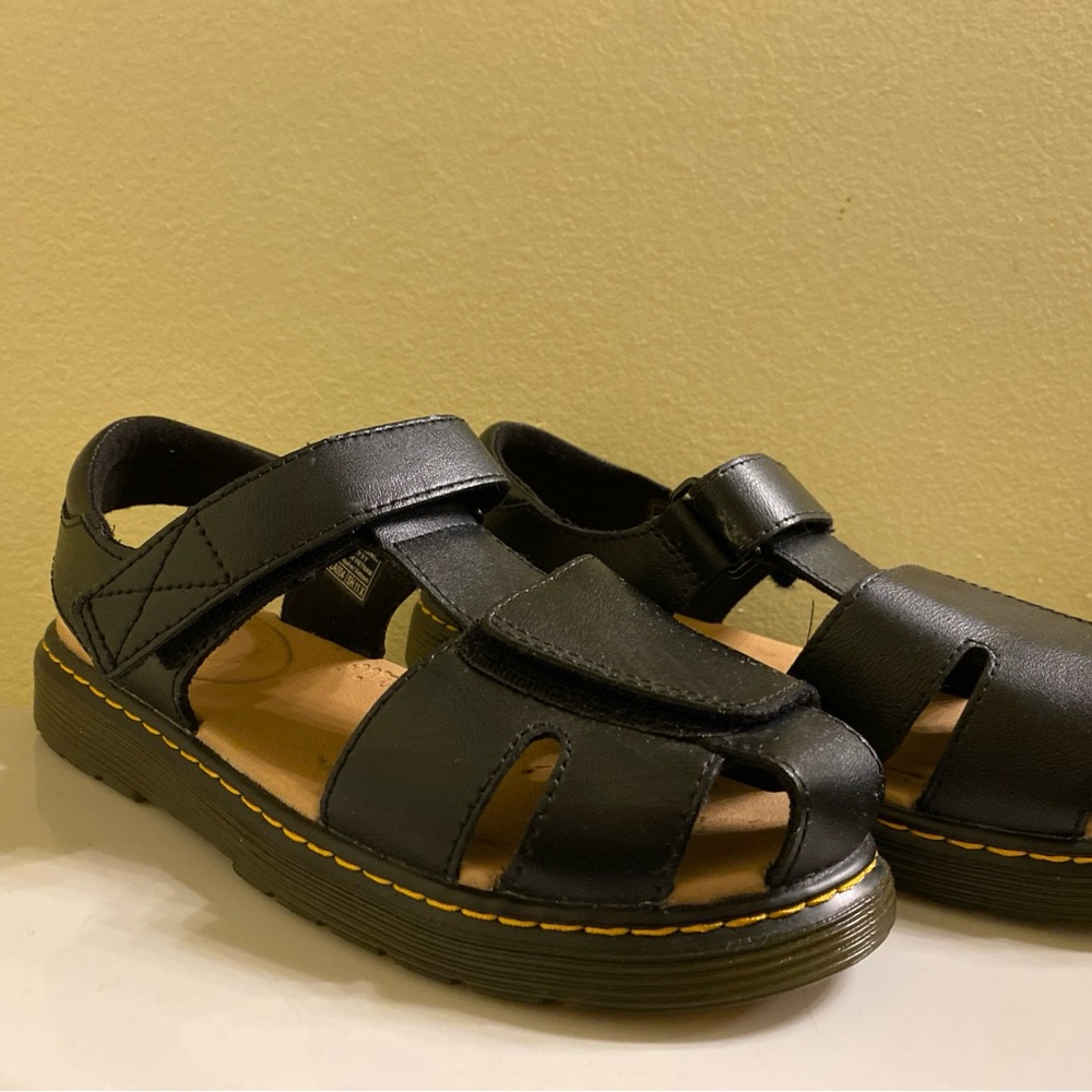 Dr Martens moby 2 sandals size 37 / 6 women’s shoes